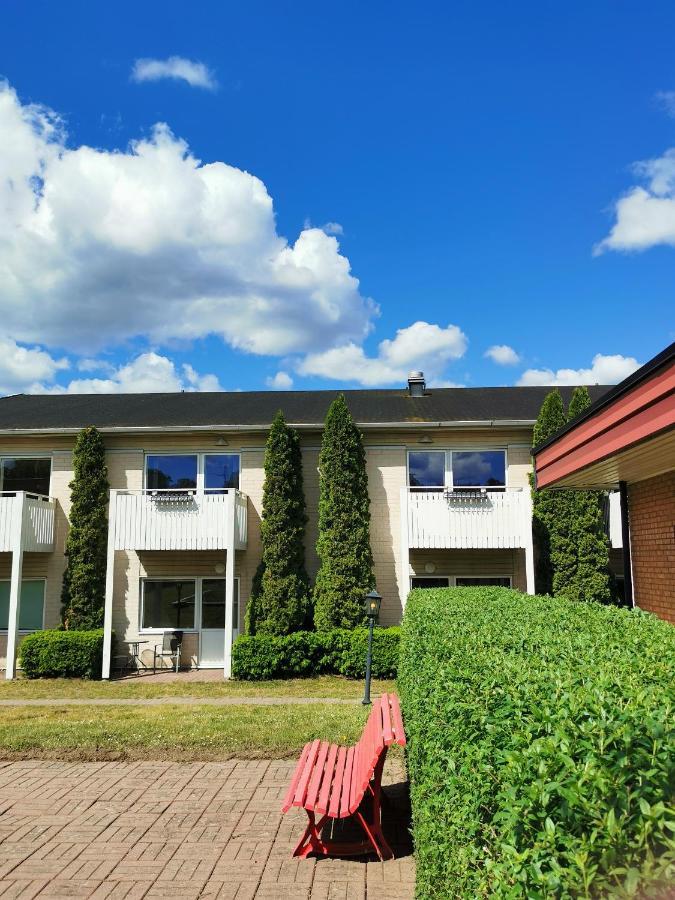 Green Door Hotel Soderakra Ngoại thất bức ảnh